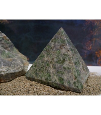 Pyramid in Vert d'Orezza
