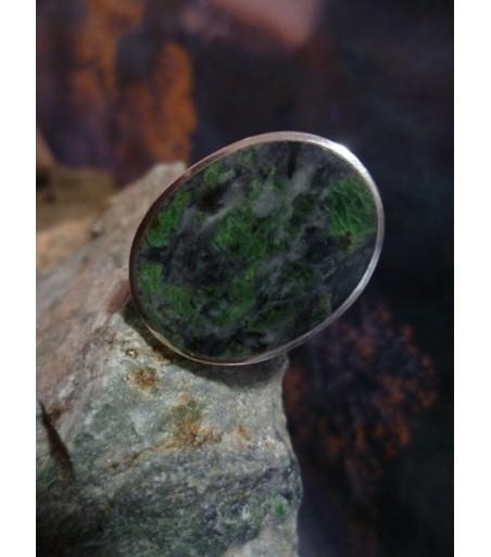 Bague argent massif et Vert d'Orezza