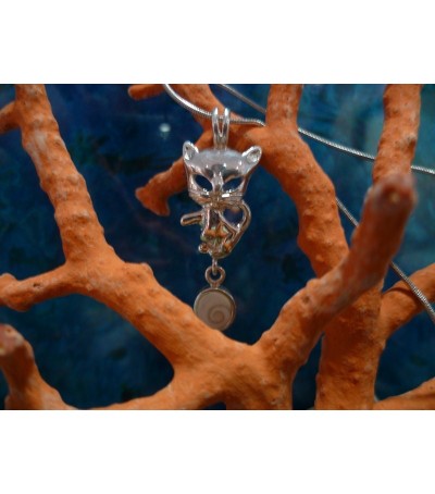 Pendentif argent massif et oeil de Sainte Lucie
