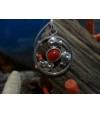 Pendentif argent massif et corail rouge