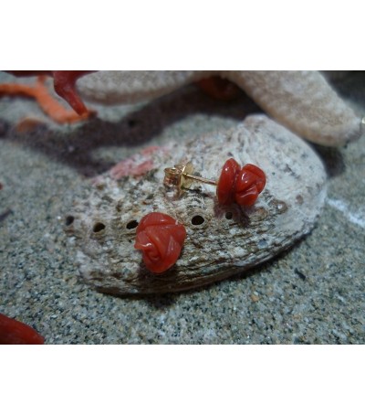 Boucles d'oreille or 18 carats et Corail Rouge de Méditerranée