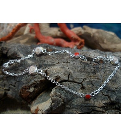 Bracelet corail rouge et oeil de Sainte Lucie, en argent massif 925/ème