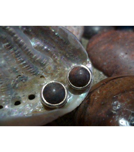 Boucles d'oreille agent massif et Rhyolite de l'Argentella