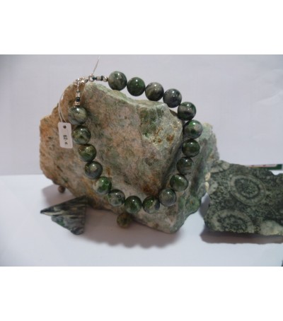 Bracelet argent massif et Vert d'Orezza