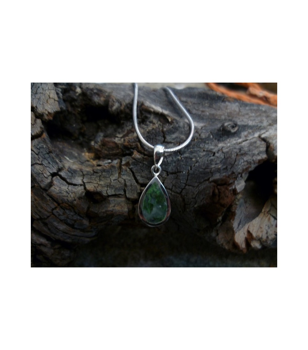 Pendentif argent massif et Vert d'Orezza