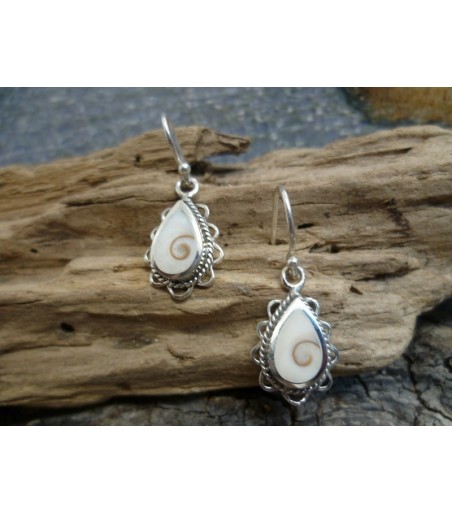 Boucles d'oreille argent massif et oeil de Sainte Lucie