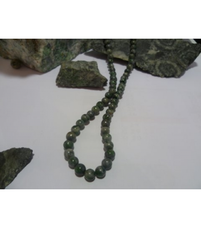 Collier  vert d'Orezza et argent massif