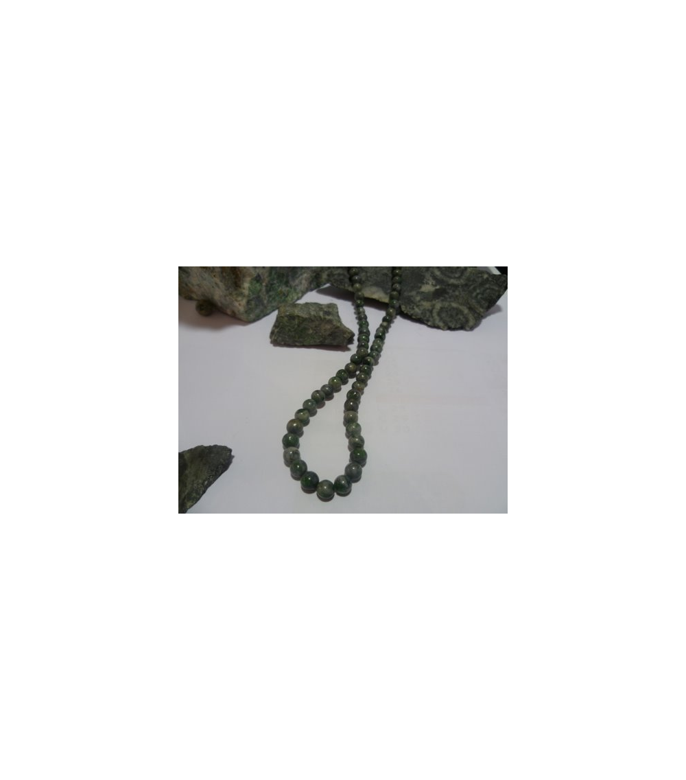 Collier  vert d'Orezza et argent massif