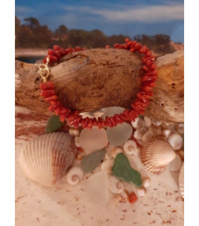 Bracelet or 18 carats et corail rouge de Méditerranée