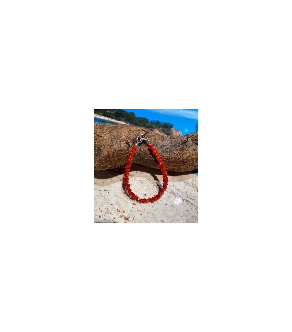 Bracelet argent massif et corail rouge de Méditerranée