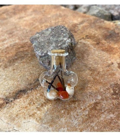 bouteille verre et oeil de Sainte Lucie