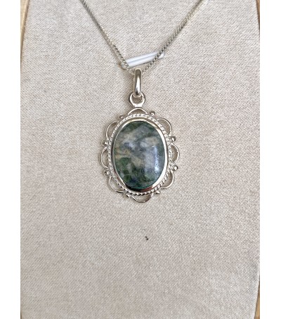 Pendentif argent massif et Vert d'Orezza