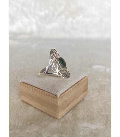 Bague argent massif et Vert d'Orezza