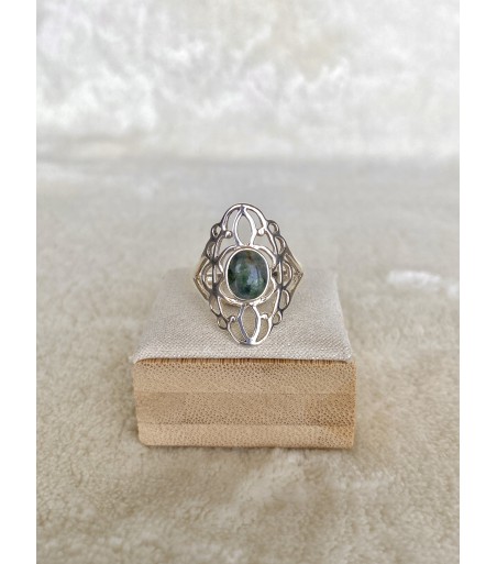 Bague argent massif et Vert d'Orezza