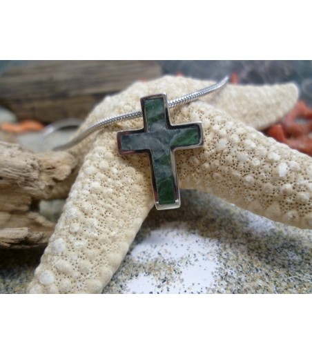 Pendentif argent massif et Vert d'Orezza