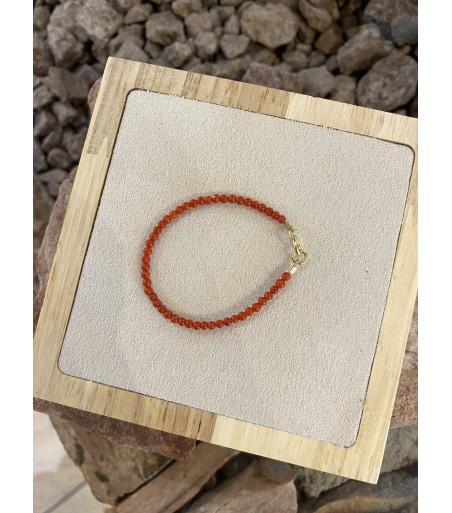 Bracelet or 18 carats et corail rouge de Méditerranée