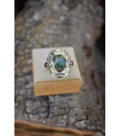 Bague argent massif et Vert d'Orezza