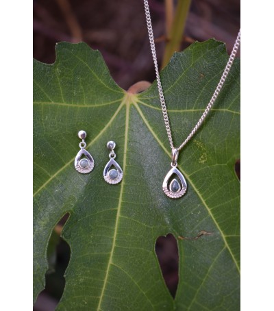 Boucles d'oreille argent massif et Vert d'Orezza