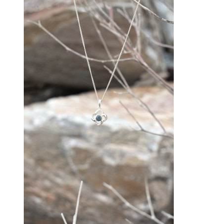copy of Pendentif argent massif et Vert d'Orezza