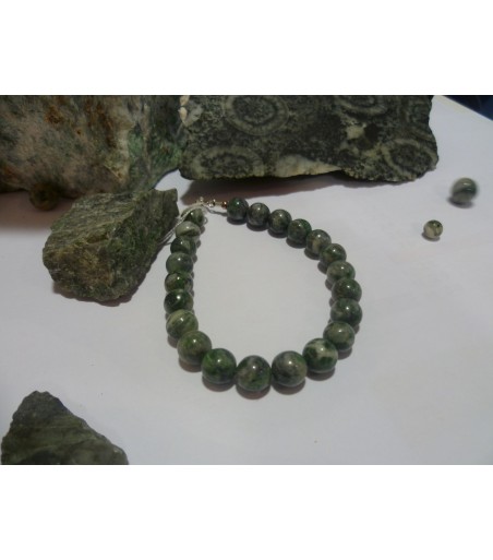 Bracelet argent massif et vert d'Orezza