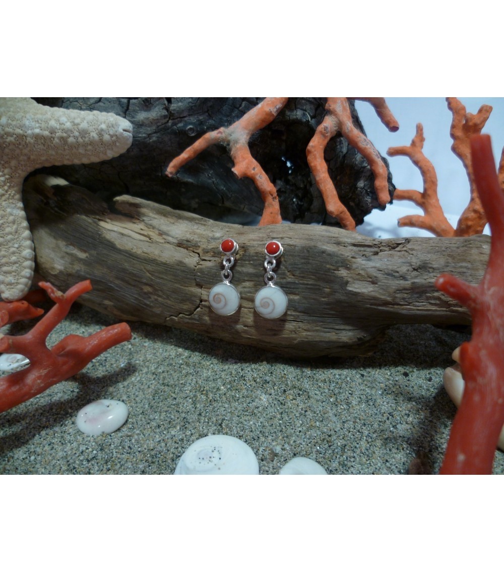 Boucle D'oreille Ancienne En Argent Massif Avec Corail Rouge - Style Traditionnel Et Ethnique